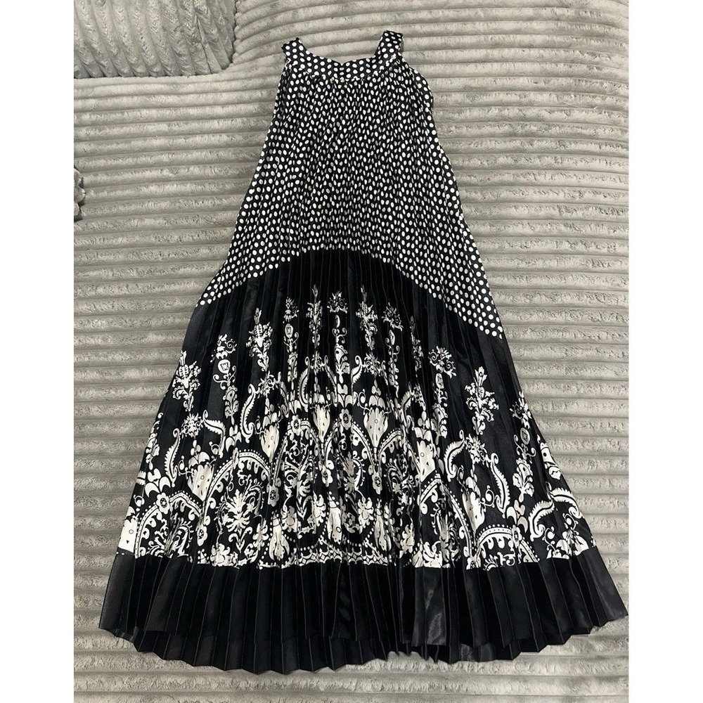 Sleeveless Dress High Neck Tie Pleated Pleats Knee Length Black White Size S